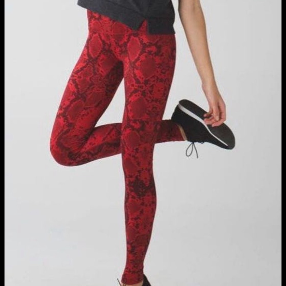 Lululemon Leggings red snake print leggings